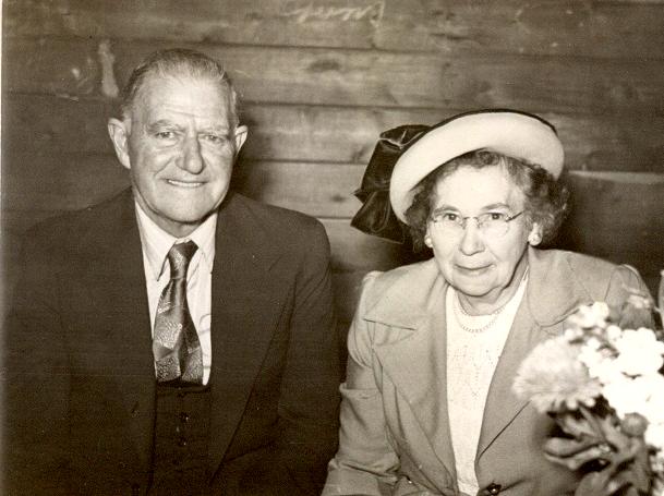 Thomas John & Mary "Polly" Lilla Park